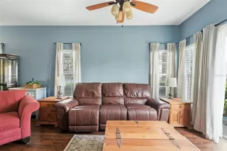 Photo #4: O6332456 Listing