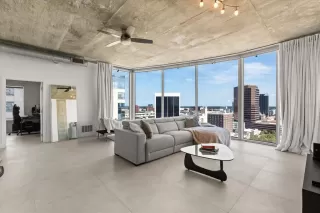 Photo #4: O6332693 Listing