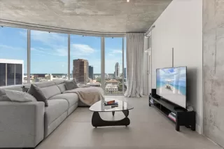 Photo #6: O6332693 Listing