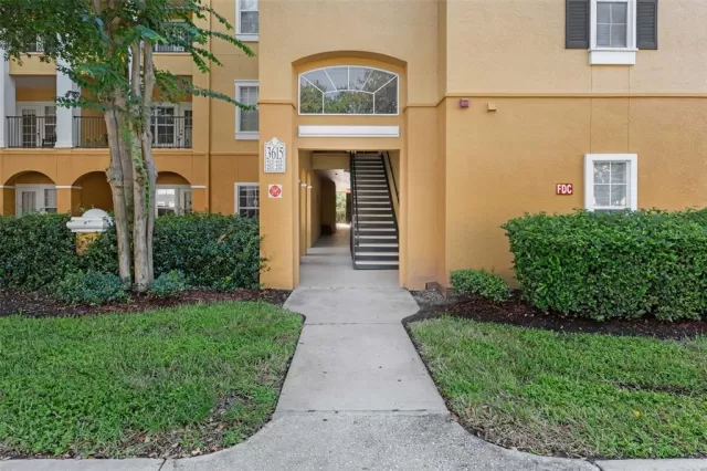 MLS: O6332714 Condo For Sale
