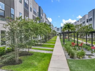 Photo #3: O6332733 Listing 