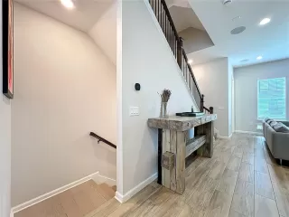 Photo #6: O6332733 Listing 