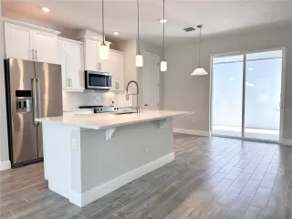 Photo #1: O6332870 Listing