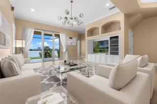 Photo #5: O6333066 Listing 