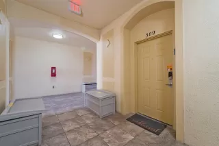 Photo #4: O6333105 Listing 