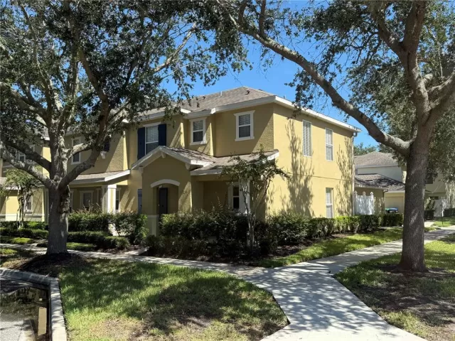 MLS: O6333130 Condo For Sale