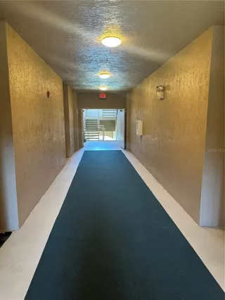 Photo #1: O6333147 Listing