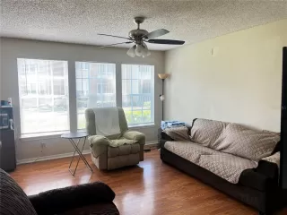 Photo #4: O6333552 Listing 