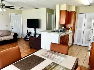 Photo #6: O6333552 Listing 