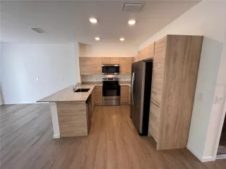 Photo #1: O6333830 Listing 