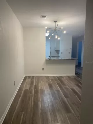 Photo #2: O6333849 Listing 