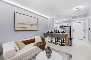 Photo #5: O6334088 Listing