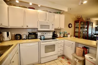 Photo #3: O6334140 Listing 