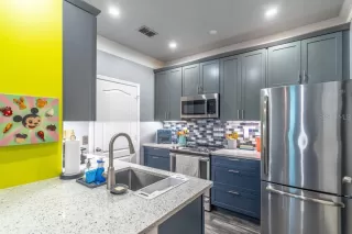 Photo #6: O6334247 Listing