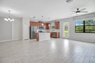 Photo #4: O6334276 Listing