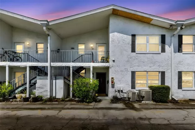 MLS: O6334538 Condo For Sale