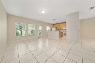 Photo #6: O6334606 Listing