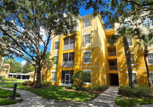 MLS: O6334658 Condo For Sale