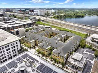 Photo #1: O6334970 Listing