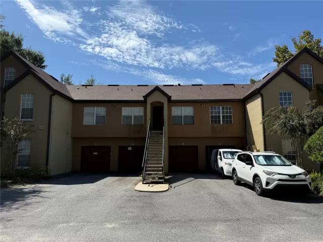 MLS: O6335251 Condo For Sale