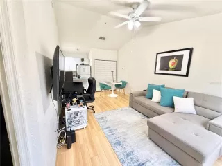 Photo #2: O6335251 Listing