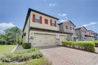 Photo #1: O6335447 Listing