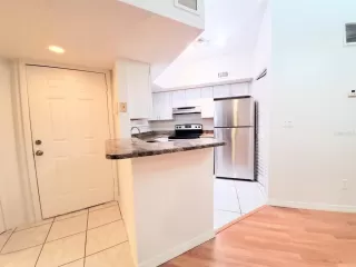 Photo #3: O6335469 Listing 