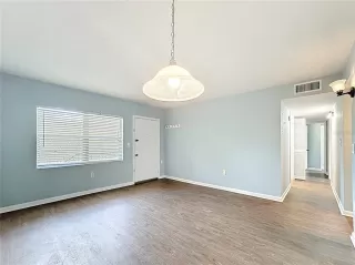 Photo #2: O6335819 Listing 