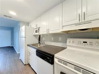 Photo #4: O6335819 Listing 