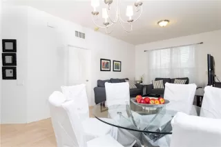 Photo #4: O6336185 Listing 