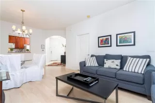 Photo #5: O6336185 Listing 