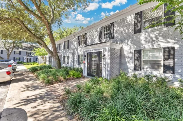 MLS: O6336219 Condo For Sale