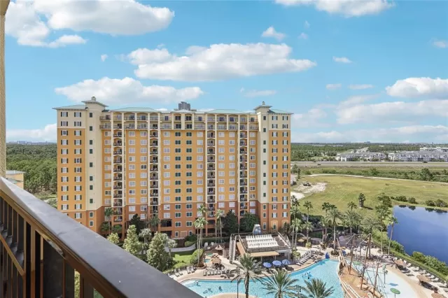 MLS: O6336228 Condo For Sale