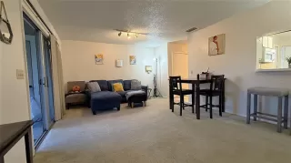 Photo #5: O6336257 Listing