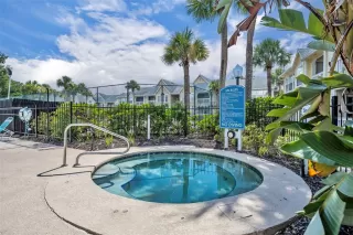 Photo #5: O6336628 Listing 