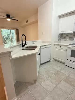 Photo #4: O6336702 Listing 