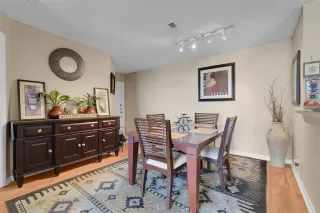 Photo #5: O6336748 Listing