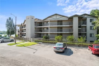 Photo #6: O6336846 Listing 