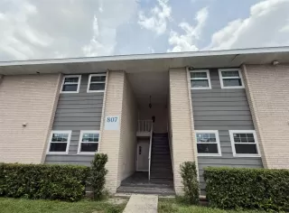 Click for more information on MLS # O6337023 : 807 SKY LAKE CIRCLE UNIT C More Details about MLS # O6337023 : 807 SKY LAKE CIRCLE UNIT C
