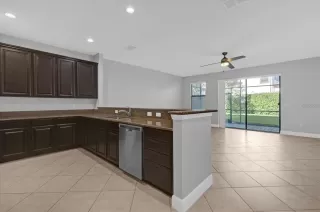 Photo #6: O6337225 Listing 