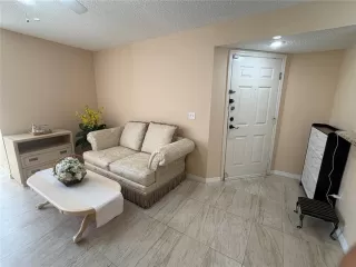 Photo #5: O6337295 Listing 