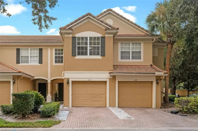 MLS: O6337597 Condo For Sale