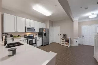 Photo #6: O6337597 Listing