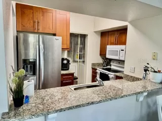 Photo #5: O6337797 Listing