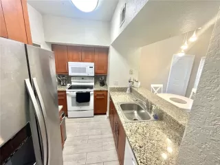 Photo #6: O6337797 Listing