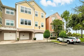 Photo #1: O6337833 Listing 