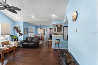 Photo #6: O6337883 Listing 