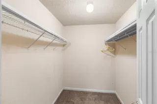 Photo #6: O6337903 Listing