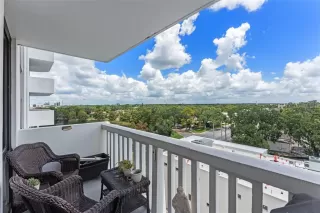 Photo #1: O6337923 Listing