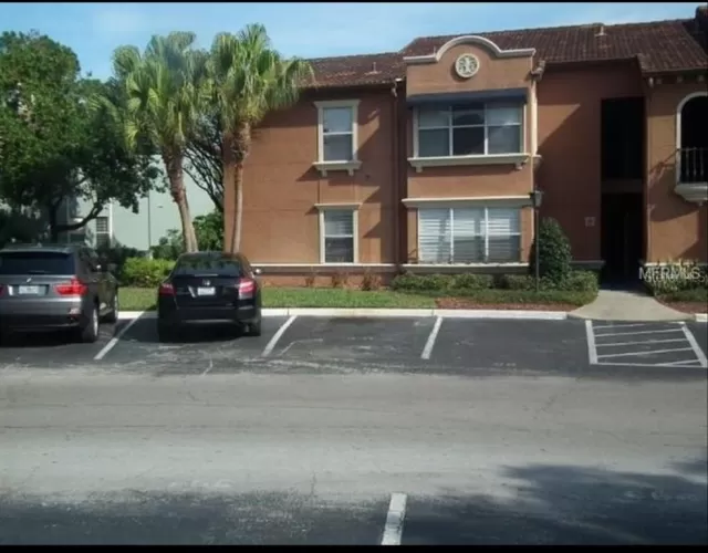 MLS: O6337991 Condo For Sale